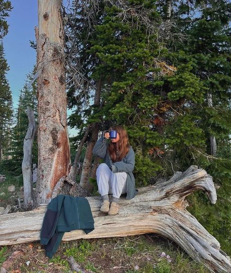 Camping Aesthetic, Adventure Aesthetic, A Beautiful Life, Visual Storytelling, Photography Gear, Granola Girl, Happy Camper, Beautiful Life, Video Editor