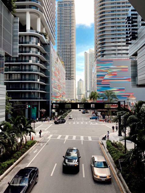 Brickell City Centre, Brickell Miami, Usa Miami, Miami Life, Downtown Miami, Futuristic City, Beautiful Dream, Best Places To Live, City Photography