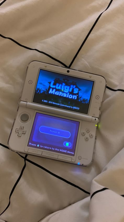 Currently playing: Luigi’s Mansion on my white 3DS LL 👻🤍 #spooky #spookyseason #luigi #luigismansion #ghost #nintendo #nintendo3ds #3ds #3dsll #console #gaming #cozygaming Luigis Mansion Aesthetic, Nintendo 3ds Aesthetic, Luigi Aesthetic, 3ds Aesthetic, Gamer Core, Luigis Mansion, Luigi Mansion, Constantly Hungry, Nintendo 3ds Games