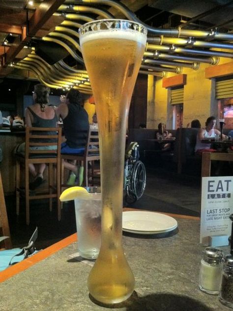 Yard House, Honolulu "Great food, great atmosphere, great beer. Try… Best Apple Cider, Yard House, Hard Cider, Great Food, Honolulu, Apple Cider, Cider, Great Recipes, Beer Glasses