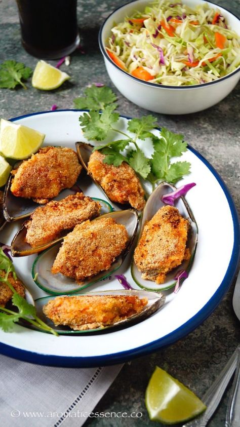 Fried Mussels, Goan Food, Mussels Recipe, Goan Recipes, Fish Cakes, Molecular Gastronomy, Curry Chicken Recipes, Chicken Curry, Asian Cooking