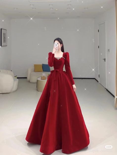 Mideval Dress, Korean Fashion Women Dresses, Party Wears, Bridal Lehenga Designs, Dresses Design, Pretty Quinceanera Dresses, Beautiful Casual Dresses, Gowns Dresses Elegant, Fancy Dresses Long