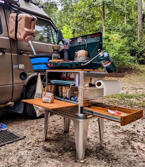 Camp Kitchen Diy, Diy Chuckbox, Camping Kitchen Set Up, Camp Kitchen Chuck Box, Portable Camp Kitchen, Camping Chuck Box, Camp Kitchen Box, Kitchenette Ideas, Camper Van Kitchen