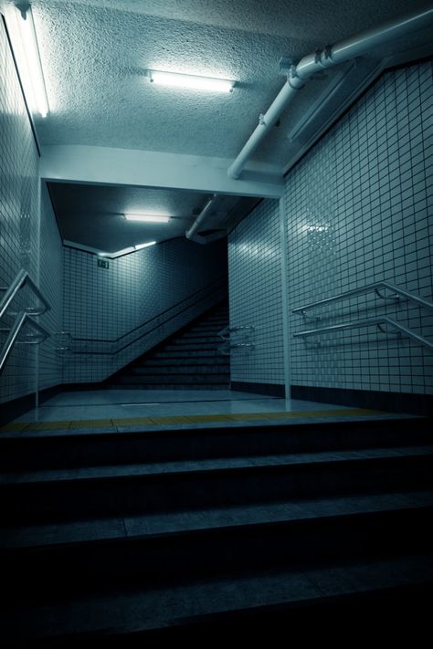 Tutorial: Building a Subway Corridor in Blender Blender Architecture, Videography Ideas, Bg Design, Subway Station, Dreamcore Weirdcore, Blender Tutorial, Weird Dreams, Ideas Aesthetic, Night Aesthetic