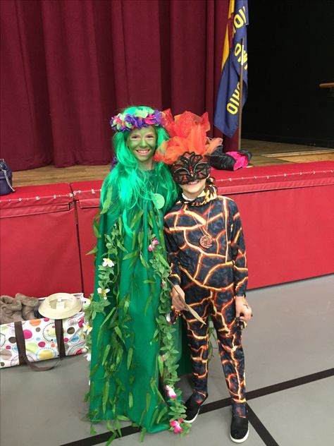 Te fiti and Te ka costumes! Kids Halloween Costumes For Siblings, Te Ka Costume, Halloween Costumes For Siblings, Costumes For Siblings, Modest Halloween Costumes, Sibling Halloween Costumes, Sibling Costume, Kids Halloween Costumes, Fairy Halloween Costumes