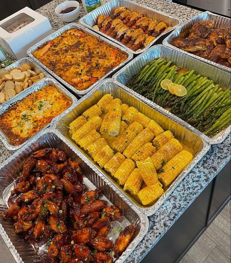 Party Food Buffet, Soul Food Dinner, Catering Ideas Food, Cookout Food, Catering Food, Buffet Food, Food Goals, Food Platters, Wedding Food