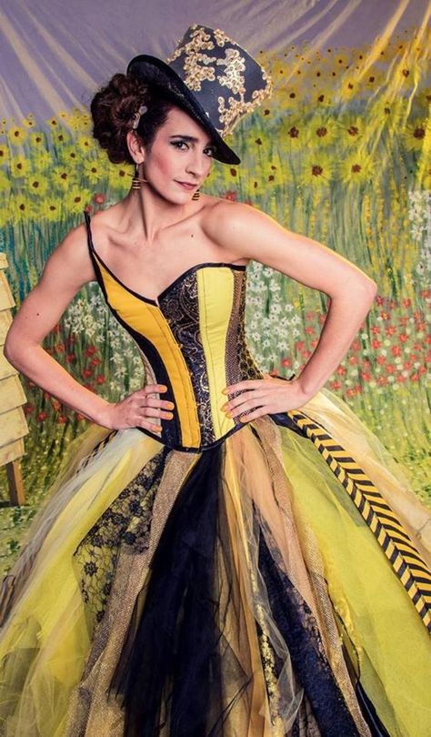 Pantomime, Flower Shaped Dress, Bee Aesthetic Outfit, Bumble Bee Costume Women, Bee Costume Women's, Bee Cosplay, Alternative Prom Dress, Bug Costumes, Alternative Prom