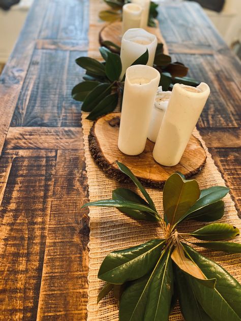 Magnolia Leaves & Burlap Magnolia Leaf Table Runner, Magnolia Wedding Decor, Magnolia Centerpiece Wedding, Magnolia Wedding Decorations, Magnolia Table Decor, Magnolia Wedding Theme, Magnolia Leaves Wedding, Magnolia Crafts, Magnolia Leaves Centerpiece