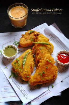 Veg Indian Cooking: Stuffed Bread Pakora Dahi Aloo, Fried Fritters, Spicy Bread, Bread Pakoda, Batata Vada, Bread Pakora, Pakoda Recipe, Desi Street Food, Potato Filling