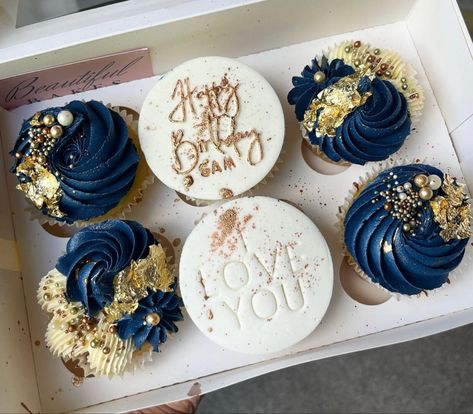 60th Cupcakes For Men, 30th Cupcakes For Men, Boyfriend Birthday Cupcakes, Birthday Cupcakes Ideas For Boyfriend, Cupcake Ideas For Men, Cupcake Designs For Men, Blue Cupcake Ideas, Cupcakes For Boyfriend, Blue And Gold Cupcakes