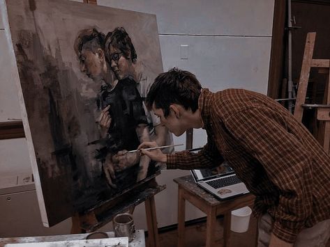 Male Art Teacher Aesthetic, Painter Aesthetics Male, Mad Artist Aesthetic, Painter Aestethic Male, Boy Painter Aesthetic, Oil Painter Aesthetic, Artist Aesthetic Male, Art Nerd Aesthetic, Painter Boy Aesthetic