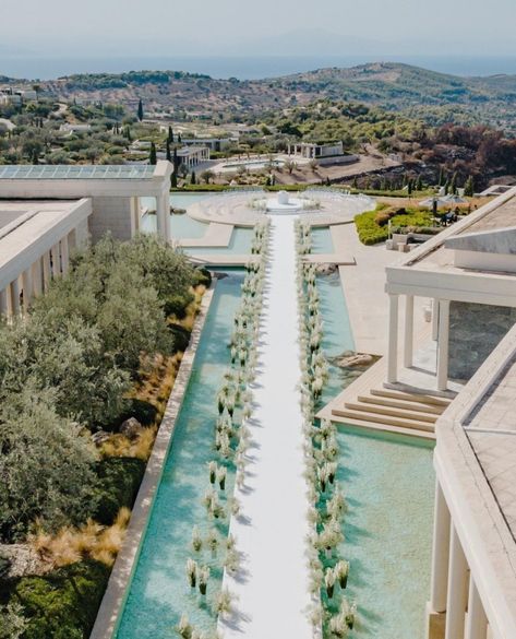 Everything You Need to Know When Booking Amanzoe Resort in Greece for Your Destination Wedding Greece Destinations, Greece Resorts, Wedding Color Ideas, Destination Wedding Locations, Greece Wedding, Greek Wedding, Destination Wedding Venues, Bucket List Destinations, Island Resort