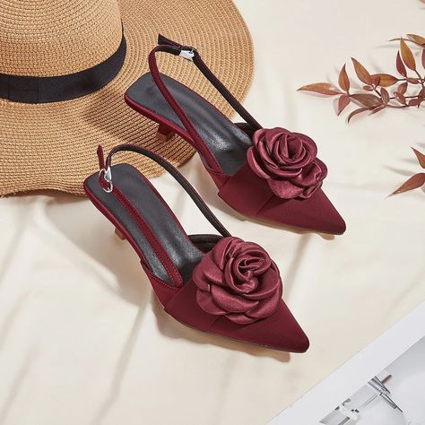 Three-dimensional Flower Decoration Kitten Heel Shoes Women's Elegant Closed Toe Back Empty✨ #women#trending#slippers#heel#shoes#online#store Heels Closed Toe, Flower Heels, Rose Shoes, Kitten Heel Shoes, Clothing Catalog, Fashion Catalogue, Slingback Heel, Pink Sky, Eyewear Fashion