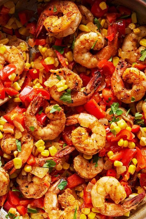 Cajun Shrimp With Bell Peppers And Corn, Shrimp Bell Pepper Recipe, Corn And Shrimp Recipes, Shrimp And Bell Peppers Recipes, Shrimp With Bell Peppers, Corn Recipes Healthy, Shrimp Peppers, Shrimp Dinners, Buttery Corn