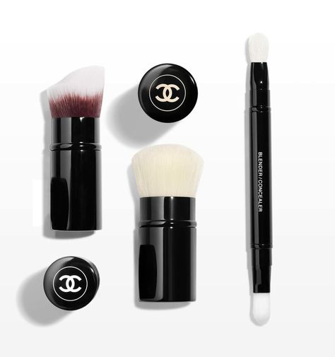 Chanel Make Up Brushes, Chanel Makeup Aesthetic, Chanel Makeup Products, Chanel Makeup Brushes, Chanel Brushes, Penyimpanan Makeup, Face Brushes, Alat Makeup, Chanel Beauty