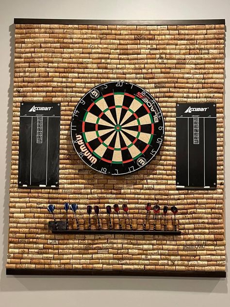 Dart Room Ideas, Wine Cork Dart Board, Dart Board Wall, Dark Green Living Room, Game Room Ideas, Game Room Basement, Garage Style, Diy Projects Gifts, Bathroom Inspiration Modern