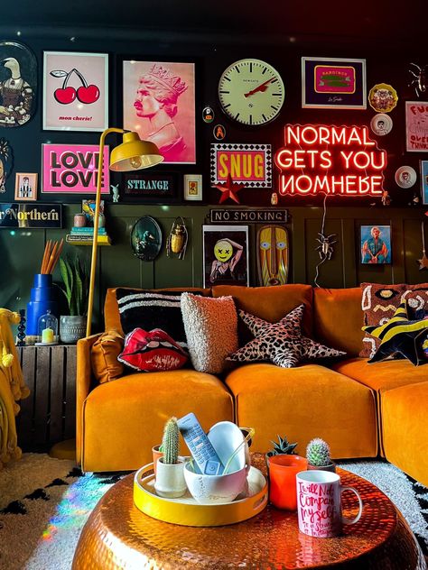 Future Apartment Decor, Maximalist Decor, Apartment Decor Inspiration, Maximalism, Living Room Inspo, Eclectic Home, Dream House Decor, Eclectic Decor, Aesthetic Room Decor