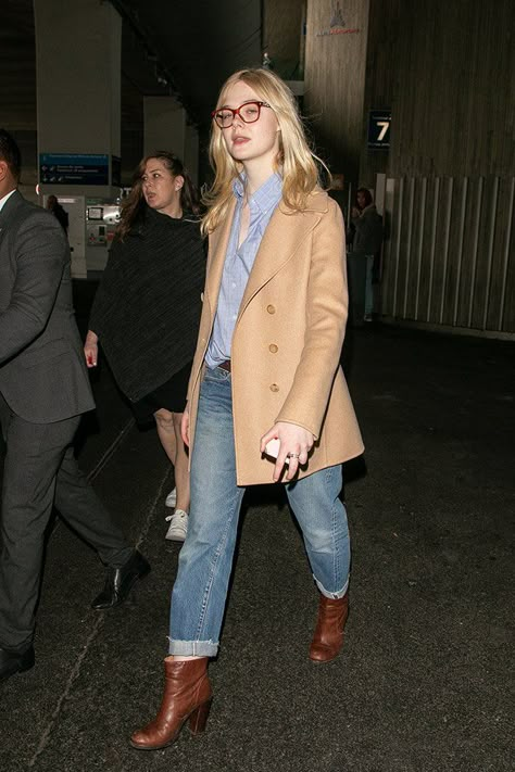 Elle Fanning Street Style, Elle Fanning Style, Fall Travel Outfit, Charles De Gaulle Airport, Paris Paris, Travel In Style, Elle Fanning, Celebrity Street Style, About Time