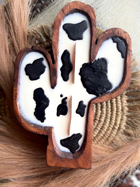 Wood Dough Bowl Candles, Wood Bowl Candles, Western Candles Diy, Cow Print Candle, Dough Bowl Candle Ideas, Western Decor Diy Homemade, Western Crafts To Sell, Cow Candle, Cowhide Crafts