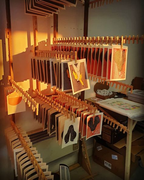 paard studios on Instagram: “Lovely winter sunset on my drying rack, awwww. .. . . . . #printmaking #art #print #printmaker #printing #linocut #artist #etching…” Print Drying Rack, Art Drying Rack Ideas, Printmaking Art Aesthetic, Attic Art Studio Ideas, Paper Drying Rack Diy, Artist Studio Interior Design, Diy Art Print Display, Diy Home Art Studio, Printmaking Studio Home