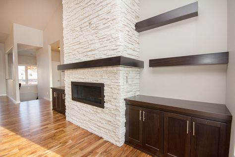 Wrap Around Mantle, Contemporary Fireplace Decor, Stone Fireplace Makeover, Contemporary Fireplace Designs, White Wood Paneling, Diy Fireplace Makeover, Linear Fireplace, Wood Fireplace Mantel, Fireplace Entertainment