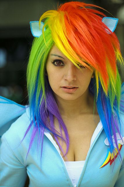 Fanime 2012: MLP Rainbow Dash by westcowing10, via Flickr Glitter Beards, Hair Rainbow, Rainbow Hair Color, Multi Colored Hair, Neon Hair, Multicolored Hair, Awesome Hair, Rainbow Bright, Unicorn Hair