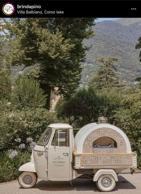 Wedding Gelato Truck, Mobile Pizza Truck, Food Trucks For Weddings, Pizza Cart Wedding, Gelato Truck Wedding, Food Carts Wedding, Pizza Van Wedding, Luxury Food Truck, Tuk Tuk Food Truck