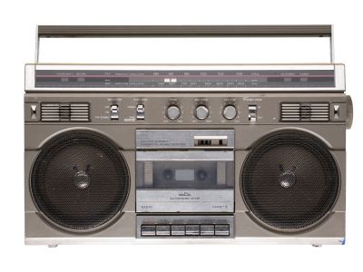 In the 1980s music changed into bigger "stereos" or boom boxes and people carried them around streets. Radio Pictures, Old School Design, Frankie Goes To Hollywood, Wacky Holidays, Radio Antigua, The Osmonds, Music Pics, Retro Images, Transistor Radio