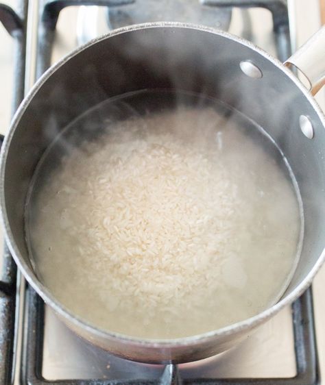 How to boil rice Rice For Fried Rice, Boil Rice, Crispy Chilli Beef, Make Fried Rice, Beef Massaman Curry, Special Fried Rice, Kitchen Sanctuary, Chinese New Year Food, Rice On The Stove