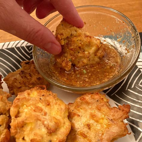 SCD Recipe: Easy Grain-Free Chicken Nuggets | Happy Gut For Life Keto Chicken Nuggets, Crohns Diet, Scd Recipes, Roast Chicken Leftovers, Chicken Nugget Recipes, Specific Carbohydrate Diet, Nuggets Recipe, Happy Gut, Sugar Free Diet