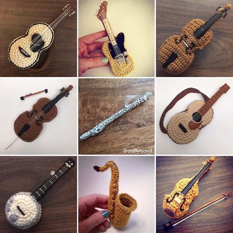 Crochet Musical Instruments, Crochet Violin Free Pattern, Crochet Instruments, Crochet Flute, Tiny Instruments, Music Crochet, Crochet Music, Tiny Violin, Diy Crochet Gifts