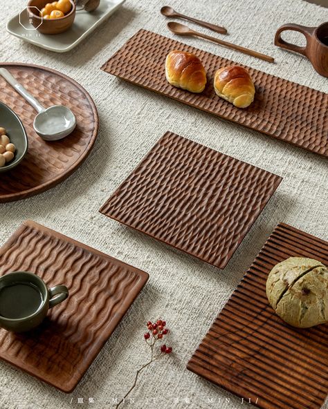 WIN YOUR Tableware Enjoy your dinning experience to the fullest this summer days with Team Wood tableware. Hand crafted from teak wood, it is built to enjoy for many, many meals to come. The winner can choose two available tablewares. To be in with a chance to win: 1) follow @zhuomu_collection , and 2) sign up for the competition by subscribing via the link in bio Feel free to tag a friend to give them a chance to win as well. The lucky winner will be drawn at random and contacted via email o... Wood Art Furniture, Wood Home Accessories, Cnc Bowl, Tray Design Ideas, Cnc Wood Projects, Serving Tray Ideas, Wooden Kitchen Items, Dip Board, Wood Serving Trays