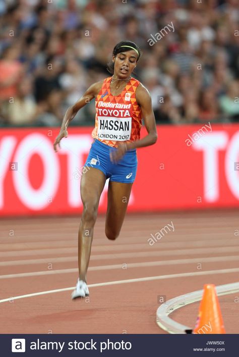 Download this stock image: London, UK. 13th Aug, 2017. Sifan Hassan, Netherlands, in the women's 5000m final on day ten of the IAAF London 2017 world Championships at the London Stadium. Credit: Paul Davey/Alamy Live News - JWW50X from Alamy's library of millions of high resolution stock photos, illustrations and vectors. Sifan Hassan, London Stadium, 5000m, Cute Wallpaper For Phone, Image Processing, Live News, World Championship, Track And Field, Sport Girl