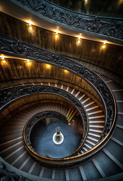 https://flic.kr/p/2ixxXMF | Bramante staircase in the Vatican Museum! | A slightly different variation of the Bramante staircase in the Vatican Museum! Bramante Staircase, Rome Vatican Museum, Roma Museum, The Vatican Museum, Vatican Museum Aesthetic, Historical Museum, Italy Museum, Vatican City Aesthetic, The Vatican