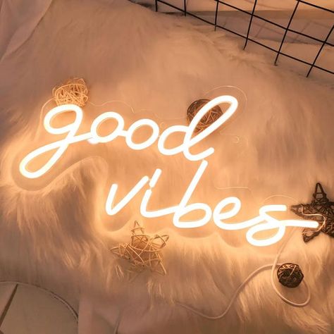 Aesthetic Neon Signs | Wall Hanging LED Neon Signs - roomtery Led Lights Signs Neon, Aesthetic Room Photos, Neon Light Words, Cute Room Lights, Neon Sign In Room, Cute Neon Signs For Room, Cute Led Signs, Cute Preppy Room Decor, Cute Lights For Bedroom