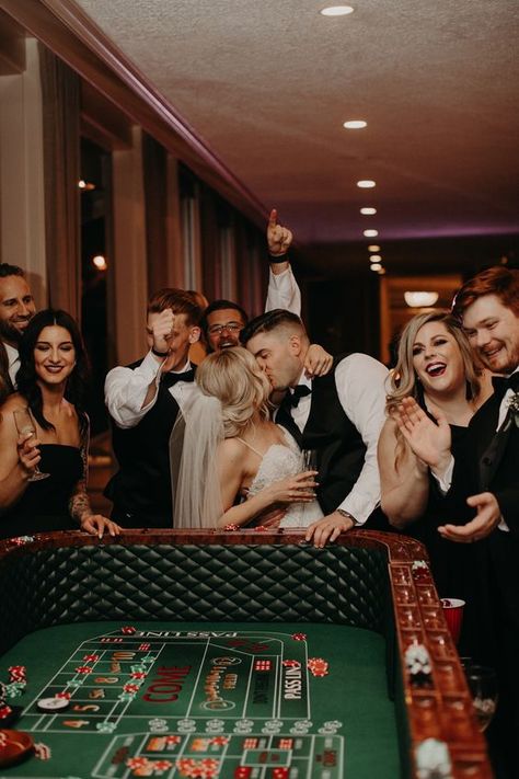 Vegas Wedding Bridal Party, Wedding Casino Theme, Hitched In Vegas, Vegas Elopement Casino, Old Vegas Engagement Photos, Las Vegas Themed Wedding Reception, Vegas Wedding Dinner, Wedding Photos Vegas, Vegas Elopement Invitations