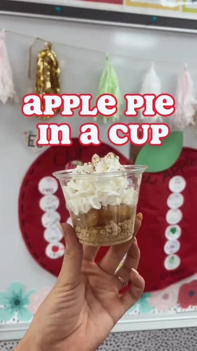 Apple Pie In A Cup, Small Apple Pies, Pie In A Cup, Johnny Appleseed Day, Apple Pie Cups, Johnny Appleseed Activities, Apple Day, Fall Lesson Plans, Apple Snacks