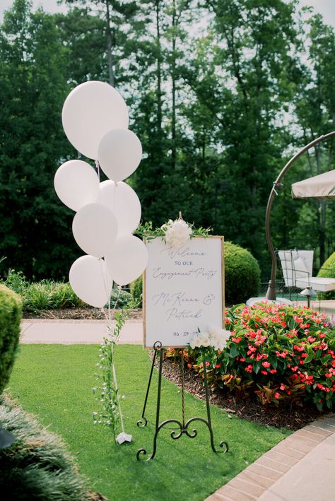 Garden Decoration For Engagement, Backyard Engagement Decor, Engagement Party Venue Decorations, Engagement Party At Park, Engagement Decorations At Garden, Engagement Party Wall Decor, Engagement Party Decorations Balloons, Engagement Party Easel, Decorating Ideas For The Engagement