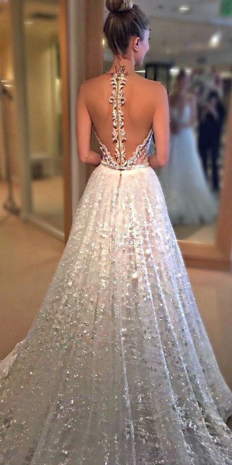 Wedding Gowns Indian, White Lace Prom Dress, Sparkly Prom Dresses, Bride Pictures, Special Dress, Pretty Wedding Dresses, Fabulous Wedding, Bridal Musings, Engagement Ideas