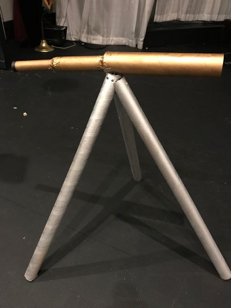 NWT Sonforce VBS 2019 telescope on a tripod. Preschool Telescope Craft, Diy Telescope For Kids, Paper Telescope, Stem Space Activities, Telescope Craft, Science Exhibition Ideas, Diy Telescope, Space Activities For Kids, Diy Playdough