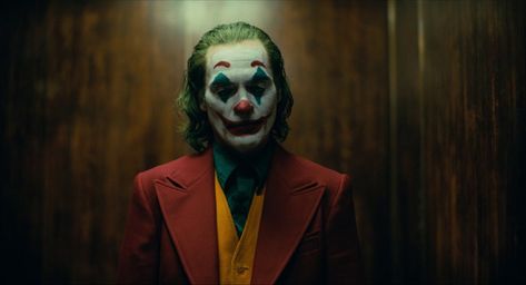 [Todd Phillips • 2019] Movie Composition, Cinematic Stills, The Rat King, Joker Videos, Joker Film, Joker Movie, Arthur Fleck, Rat King, Joker 2019