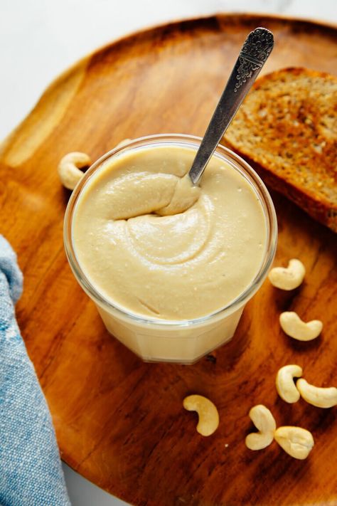 Cashew Butter Recipe - Cookie and Kate Cashew Butter Recipe, Refined Sugar Free Desserts, Sweet Potato Seasoning, Yum Breakfast, Cookie And Kate, Quinoa Sweet Potato, Pistachio Butter, Sweet Dips, Aip Recipes