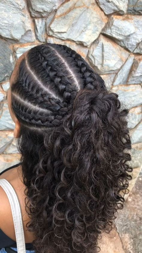 El Salvador Hairstyles, Sports Hair, Curly Hair Braids, Mixed Curly Hair, Cute Curly Hairstyles, Curly Hair Styles Easy, Hairdos For Curly Hair, Curly Hair Inspiration, Curly Hair Tips