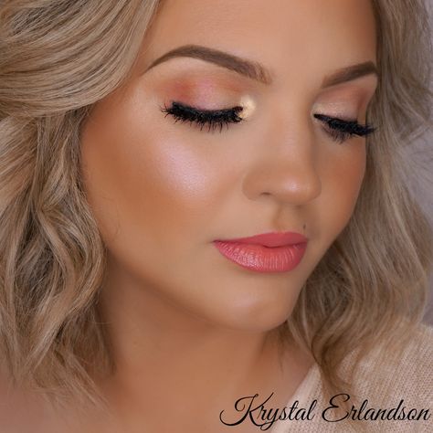 Soft peach Makeup Tutorial - Makeup Geek Peachy Gold Makeup, Soft Peach Makeup, Peach Eyeshadow Looks, Peach Makeup Tutorial, Peach Makeup Look, Peach Prom Dresses, Prom 2k17, Color Durazno, Peach Makeup