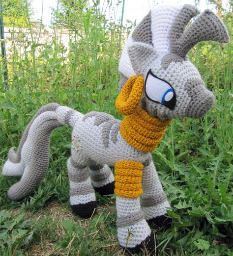 Zecora Pattern - My Little Pony by NerdyKnitterDesigns on Etsy https://www.etsy.com/listing/244490727/zecora-pattern-my-little-pony Amigurumi Fox Pattern, Pokemon Pattern, Rainbow Boho, Amigurumi Animals, Pokemon Plush, Artist Alley, Cute Turtles, Dragon Pattern, Etsy Sales