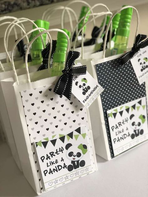 Party Like A Panda | CatchMyParty.com Panda Theme 1st Birthday Party, Panda Party Games, Birthday Souvenir Ideas Kids, Panda Party Ideas, Panda Themed Birthday Party, Panda Birthday Party Ideas, Panda Party Decorations, Panda Baby Shower Theme, Panda Birthday Theme