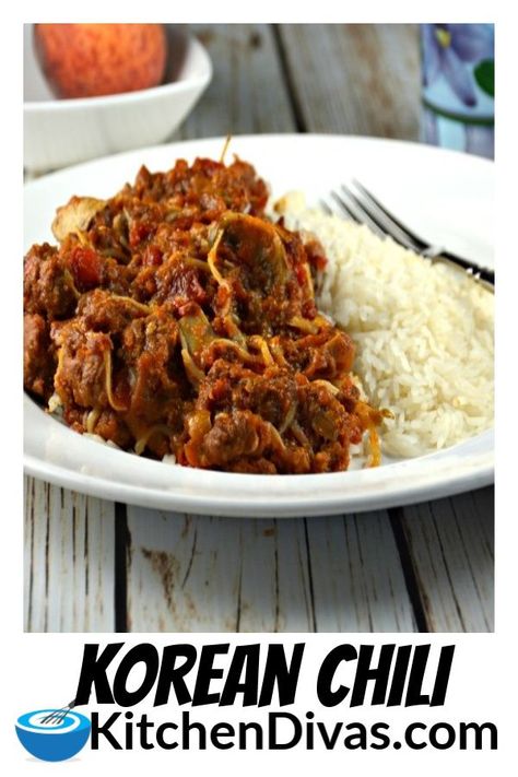 Easy Korean Chili is total comfort food! The sauce is what makes this dish so amazing! Your favorite vegetables, ground meat on rice or noodles. Delicious. #kitchendivas #korean #chili #easyrecipe #healthychili #stew #beststew #bestchili Korean Chili, Healthy Chili, Chili Soup, Chilli Recipes, Best Comfort Food, Goulash, Ground Meat, The Sauce, Recipe For Mom