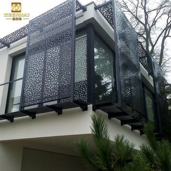 Outdoor Privacy Screens, Tableware Ideas, Tor Design, Balcony Privacy Screen, Balcony Privacy, Laser Cut Screens, House Main Gates Design, Rugs Ideas, Balcony Grill