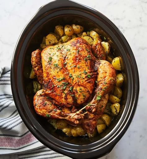 Crockpot Holiday Recipes, Fall Chicken Recipes, Fancy Appetizers, Sheet Pan Dinners Chicken, Whole Chicken Recipes, Chicken Sweet Potato, Stuffed Whole Chicken, Chicken Potatoes, Fool Proof Recipes