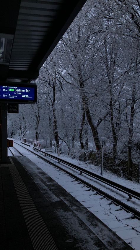 Coldness Aesthetic, Snowing Wallpaper, Germany Aesthetic Wallpaper, Snowing At Night, Night Train Aesthetic, Winter Night Aesthetic, Snow Germany, Winter Cozy Aesthetic, Winter Wallpapers Aesthetic